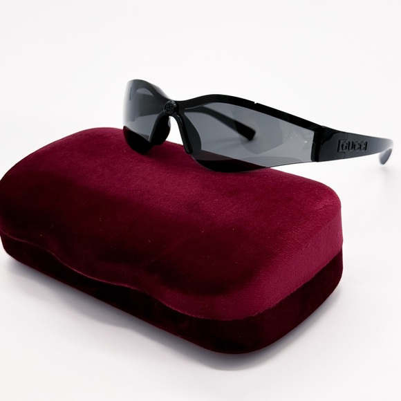 NEW GUCCI GG1651S 001 MASK HALF RIM BLACK WOMEN SUNGLASSES GUCCI - Picture 2 of 15